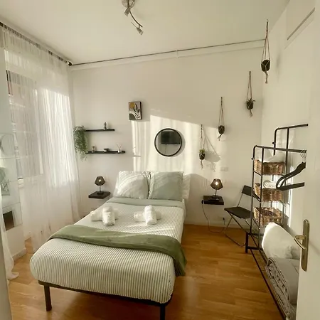 Appartamento Domus I Cozy -20 Min From Colosseum Roma
